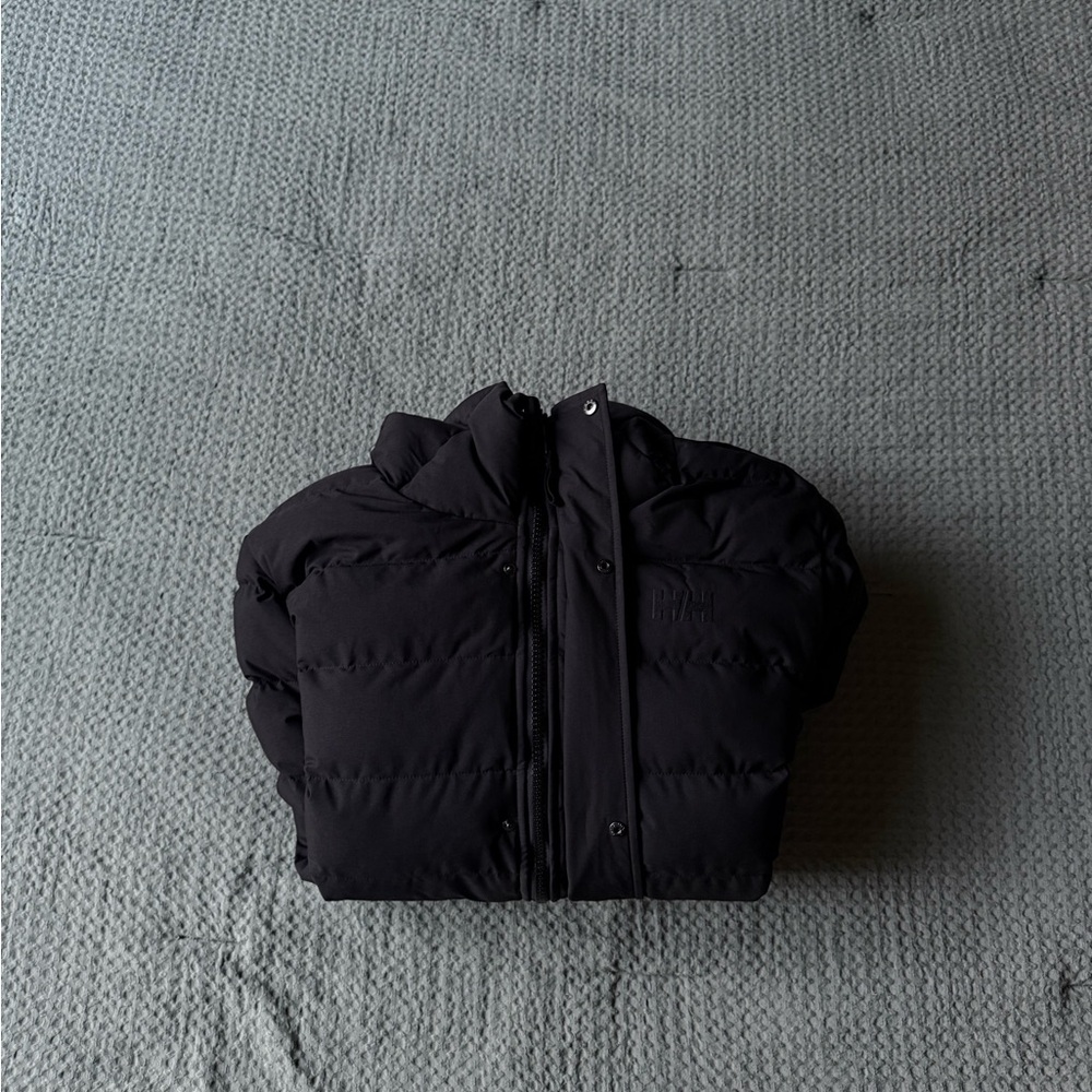 Helly Hansen Black Puffer Jacket View 6